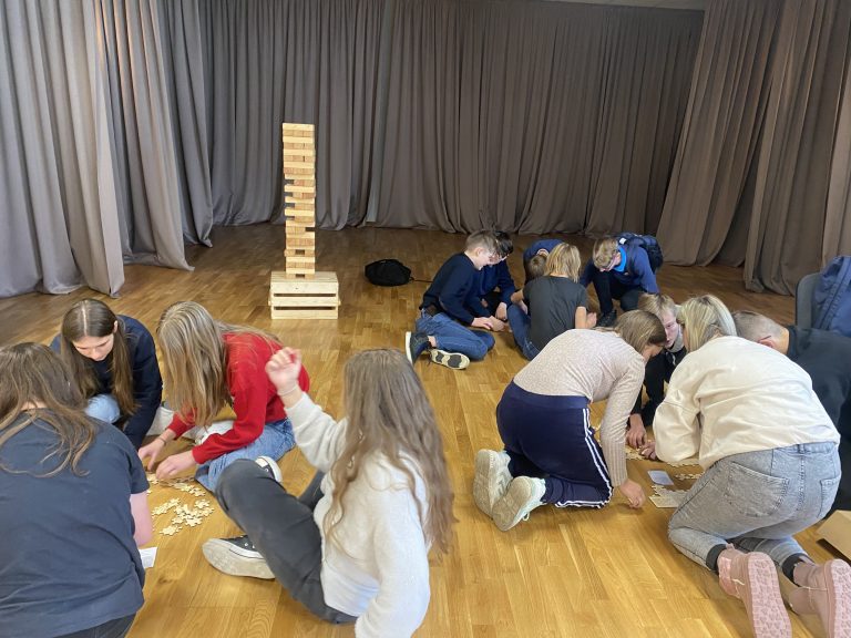 VR edukacija mokykloje